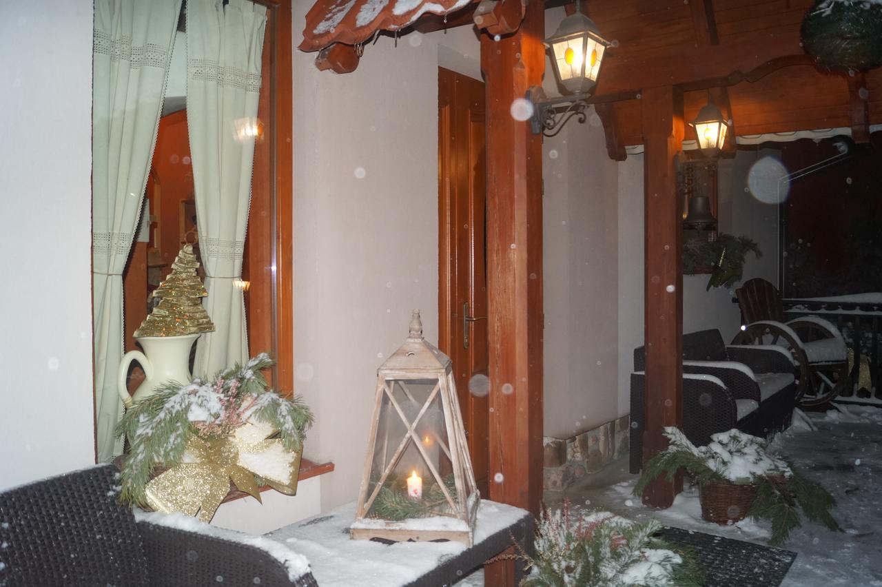 Apartamenty I Pokoje Rodzinne Czarna Góra Kültér fotó
